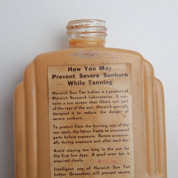 Vintage MCM Glass Bottle  - Norwich Greaseless Sun Tan Lotion - Apothecary Beach - Picture 12 of 14